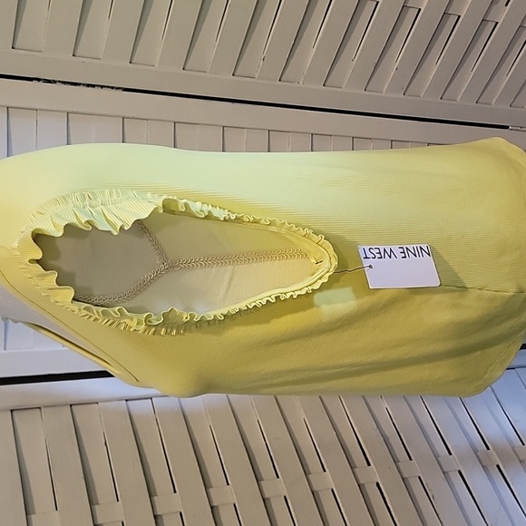 NWT Nine West Lime Green Ruffle‎ Sleeve Tank Top Size Large - Picture 3 of 5